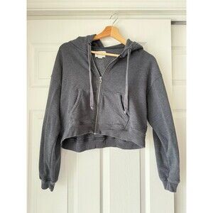 grey cropped hoodie